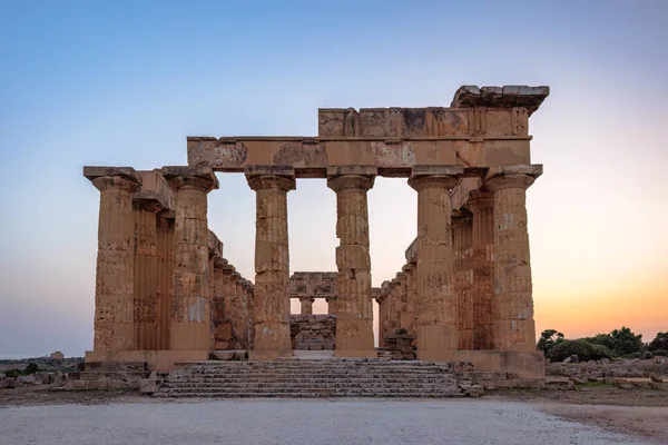 Tempel Van Hera Selinunte Bij Zonsondergang Archeologische Site Sicilië Italië — Stockfoto