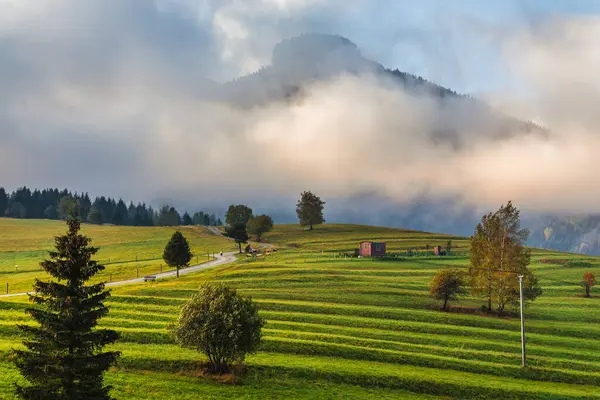 Autumn Misty Mountainous Landscape Morning Sun Light Shining Clouds Orava — Stock Photo, Image