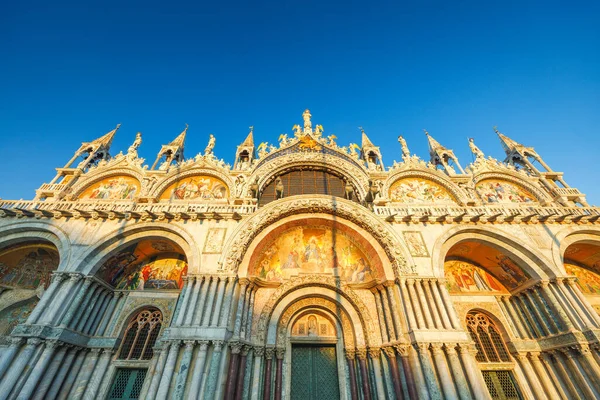Venedik Talya Mart 2023 Venedik Saint Mark Katedrali Gün Batımında — Stok fotoğraf