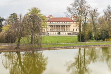 Schloss Esterhazy, Eisenstadt, Avusturya, Avrupa 'daki saray.