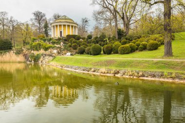 Eisenstadt, Avusturya, Avrupa 'daki Esterhazy Kalesi parkındaki Leopoldine Tapınağı..