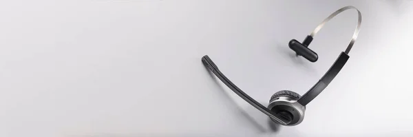 Close Headphones Microphone Grey Background Gadget Listening Music Sing Music — стоковое фото