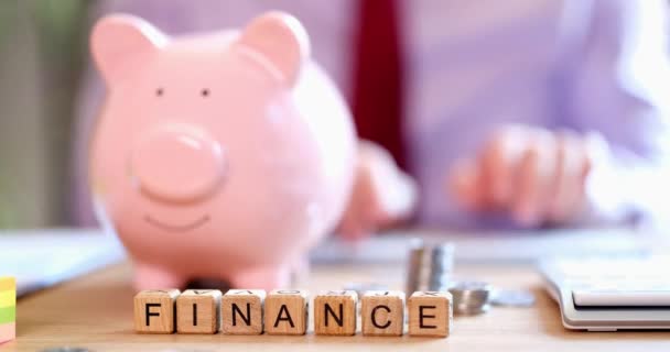 Piggy Bank Line Economizando Dinheiro Com Internet Renda Financeira Investimentos — Vídeo de Stock