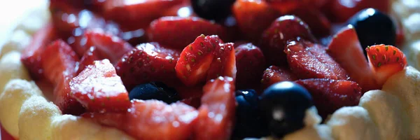 Close Tart Berries Custard Festive Cake Summer Fruit Baking Concept — Fotografia de Stock