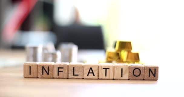 Інфляція Фінансова Криза Золоті Стовпи Крупним Планом Концепція Втрати Грошей — стокове відео