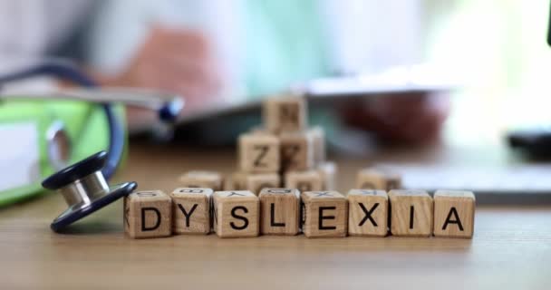 Medicinsk Stetoskoptext Dyslexi Kuber Medicinsk Dyslexi Orsaker Symtom Diagnos Och — Stockvideo