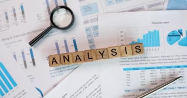 Mali raporun hazırlanması ve istatistik analizi. Grafikler ve iş raporları
