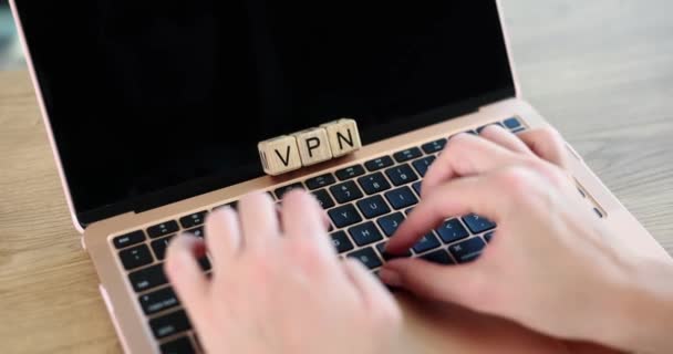 Vpn Biztonságos Kapcsolat Koncepció Ember Virtuális Privát Hálózati Technológia Laptop — Stock videók