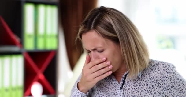 Portrait Unhealthy Woman Coughing Heavily Suffering Cough Chest Pain Sick — Stock Video