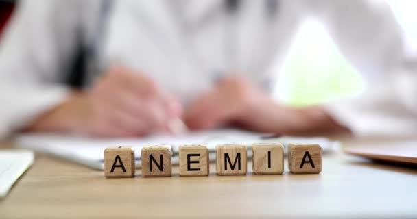 Järnbristdiagnosen Läkare Skriver Ordet Anemi Anemi Orsakar Symtomdiagnos Och Behandling — Stockvideo