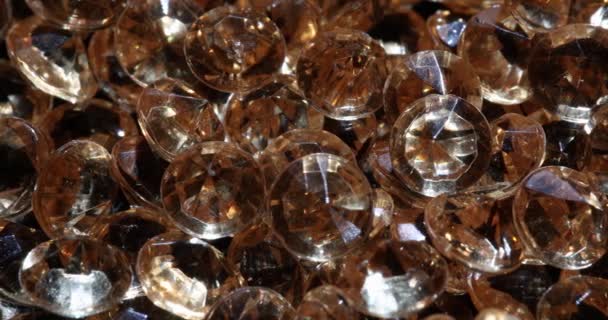 Detailní Záběr Mnoha Žlutých Kulatých Diamantů Světlý Luxus Gemologie — Stock video