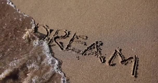 Inscription Dream Sand Washed Away Waves Sea Goal Motivation Moving — Vídeo de Stock