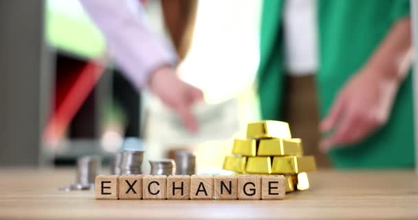 Gold Bars Exchange Dollars Financial Benefit Concept Financial Savings Investment — Stok video