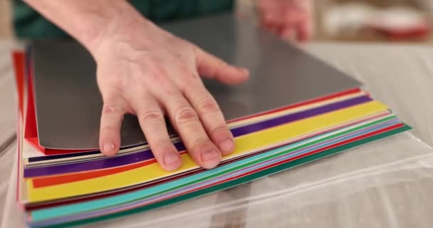 Цветные Листы Цветными Образцами Rainbow Color Swatch Catting Building Materials — стоковое видео