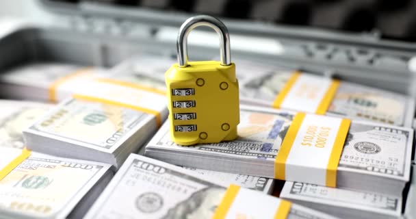 Πολλά Αμερικανικά Δολάρια Κλειστός Συνδυασμός Κλειδαριά Εξοικονόμηση Μετρητών Ασφαλείας Και — Αρχείο Βίντεο