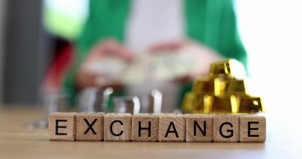 Exchange Inscription Wooden Cubes Close Slowmotion Concept Financial Market Cash — Stock Video
