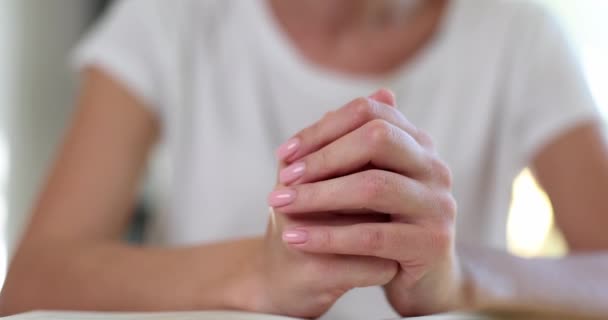 Woman Folded Her Hands Read Prayer Front Bible Closeup Movie — 图库视频影像