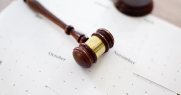Judge Gavel Calendar Schedule Planning Court Sessions Preparing Trial — Video Stock
