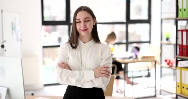 Portrait Successful Smiling Businesswoman White Blouse Company Office Movie Slow — Stock Video