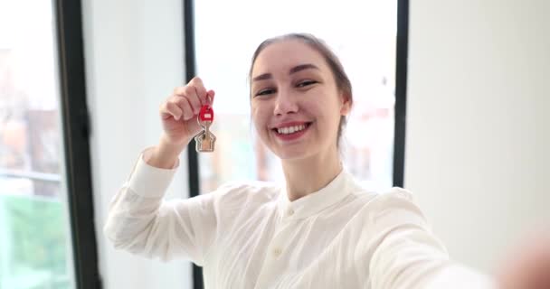 Cheerful Happy Girl Takes Selfie Holds House Keys Moving New — Stockvideo