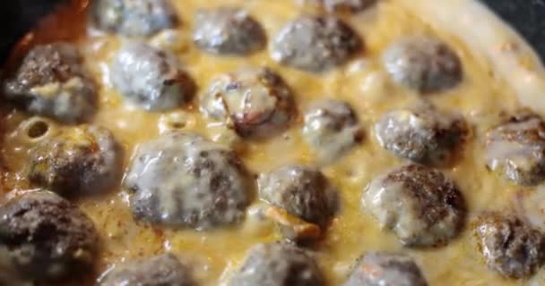 Meatballs Prepared Yellow Sauce Close Slowmotion Turkish Cuisine Healthy Food — 图库视频影像