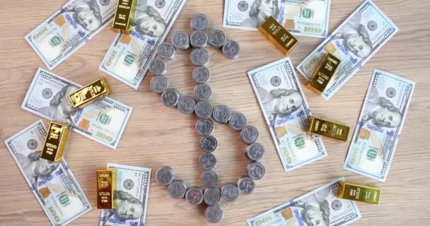Zlaté Cihly Dolarových Bankovek Hromádky Mincí Tvaru Dolarové Cedule Finanční — Stock video