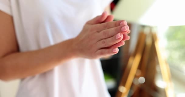 Palmas Fechadas Massagem Palmas Femininas Benefícios Massagem Mãos Braços — Vídeo de Stock
