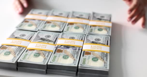 Person Picks Bundles One Hundred Dollar Bills Profitable Financial Investments — 비디오