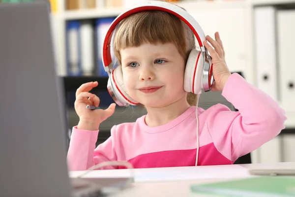 Portrait Cute Girl Headphones Watching Cartoons Using Laptop Computer Distance —  Fotos de Stock