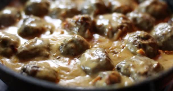 Hot Delicious Mitballs Prepared Pan Close Freelars Gravy Homemade Food — Stock Video