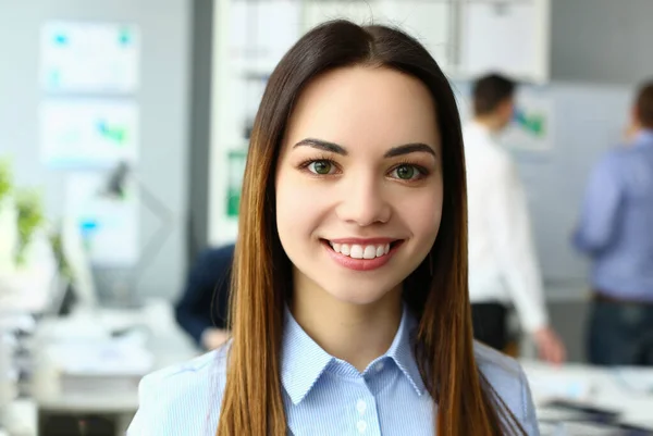 Portrait Beautiful Joyful Emotionally Happy Businesswoman Background Business Colleague Successful — Stock Photo, Image