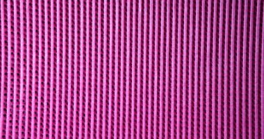 Ses efektli dalgalı dokunun kusursuz pembe arka planı. Örülmüş pembe lastik bantlar