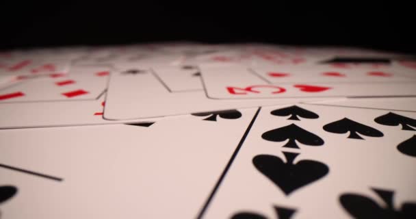 Mulțime Cărți Joc Fundal Negru Joc Poker Cazinou Ilegal — Videoclip de stoc