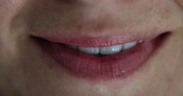 Primo Piano Ragazza Perfetta Con Denti Bianchi Sani Sbiancamento Dei — Video Stock
