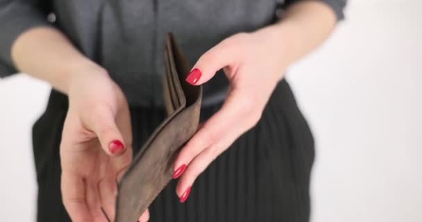 Poor Woman Hands Open Empty Leather Wallet Closeup Movie Unemployment — Stock Video