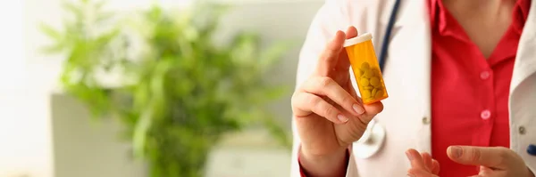 Doctor Holds Jar Medical Capsules Pills Clinic Prescribing Medications Therapist — Stock Fotó