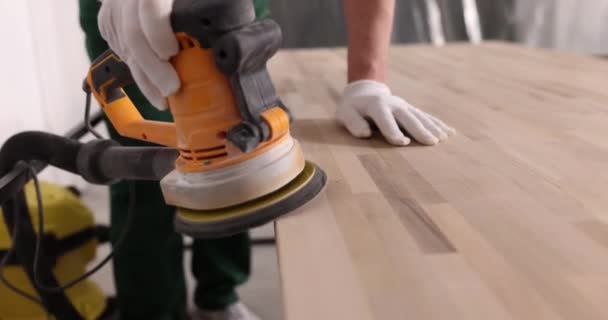 Closeup Carpenter Sanding Wooden Table Orbital Sander Workshop Wood Processing — Stock Video