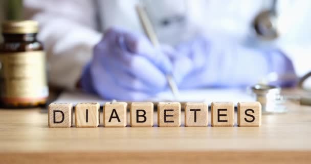 Diabetes Texto Cubos Cabine Endocrinologista Diagnóstico Tratamento Controlo Dos Níveis — Vídeo de Stock