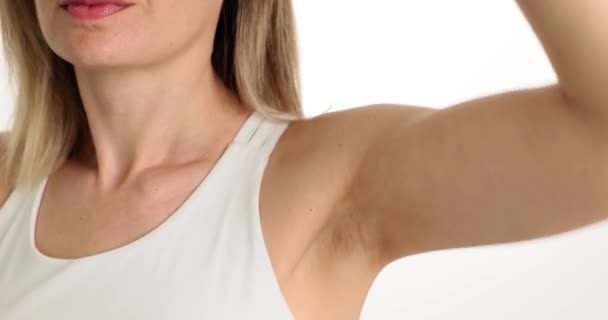 Mulher Aplica Desodorizante Antitranspirante Para Axilas Para Proteger Suor Higiene — Vídeo de Stock