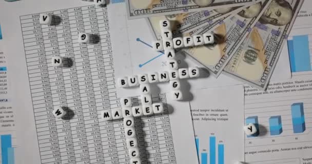 Muhasebe Kağıtlarındaki Bloklardan Istatistikler Tablolar Dolarlarla Stratejisi Satış Optimizasyonu — Stok video