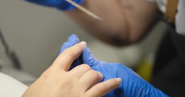 Hands Manicurist Gloves File Nails Woman Close Beauty Treatments Salon — Stock videók