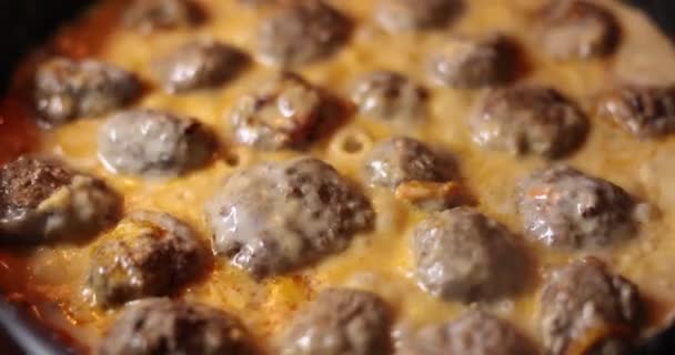 Pork Meatballs Creamy Tomato Sauce Cooked Pan Closeup Movie Slow — Vídeos de Stock