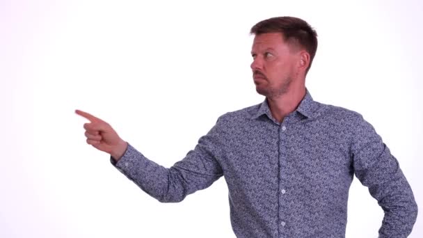 Serious Young Man Frowns Pointing Finger Displeased Guy Three Day — Stock Video