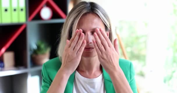 Portrait Young Beautiful Woman Closing Eyes Hands Standing Office Embarrassed — Vídeo de Stock