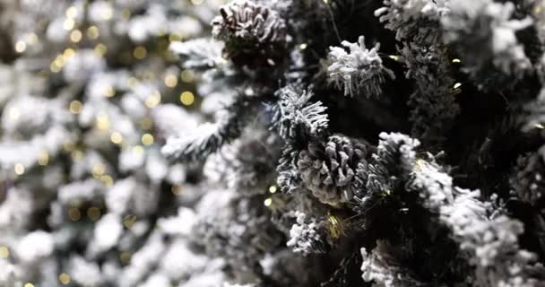 Closeup Christmas Tree Lights Snow Flakes Christmas New Year Holiday — Vídeo de Stock