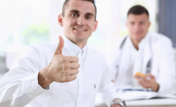 Man Showing Sign Thumb Physician Office Portrait High Level Work — Stock Photo, Image