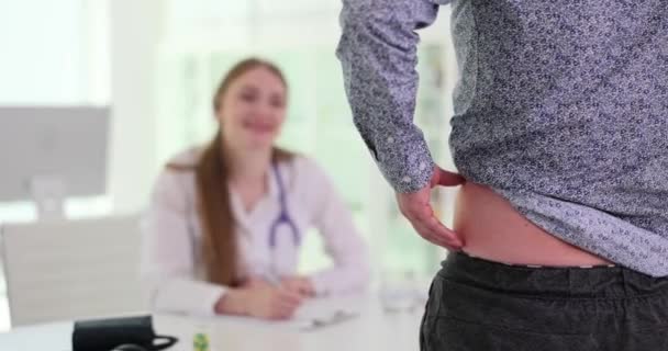 Ženský Lékař Lékařským Vyšetřením Obézního Pacienta Obezita Způsobuje Příznaky Diagnózy — Stock video