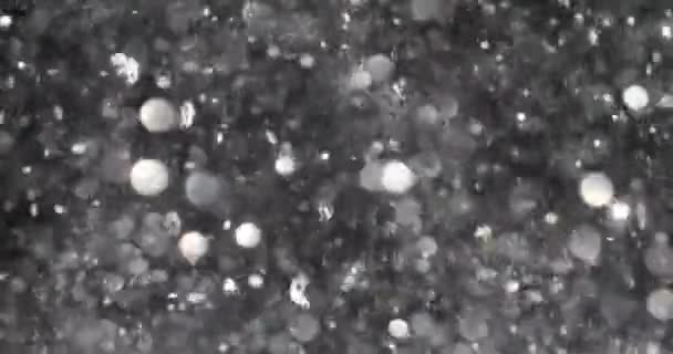 Sfondo Nero Carta Parati Con Cerchi Glitter Grigio Che Cadono — Video Stock
