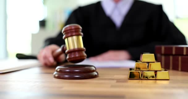Extraction Problèmes Juridiques Être Résolu Tribunal Circulation Illicite — Video