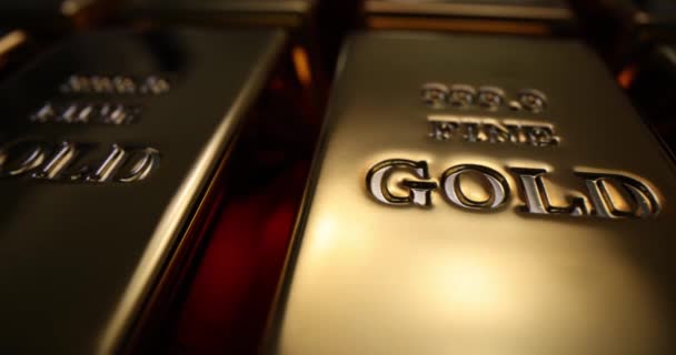 Золотые Слитки Ряд Гравировка Золоте 999 Чистота Чистый Вес 1000 — стоковое видео